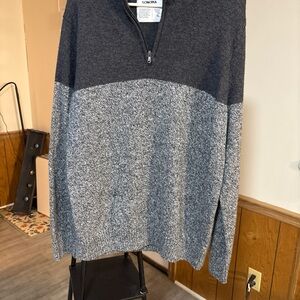 Sonoma Men's Two-Tone Zip Up Sweater new without tags